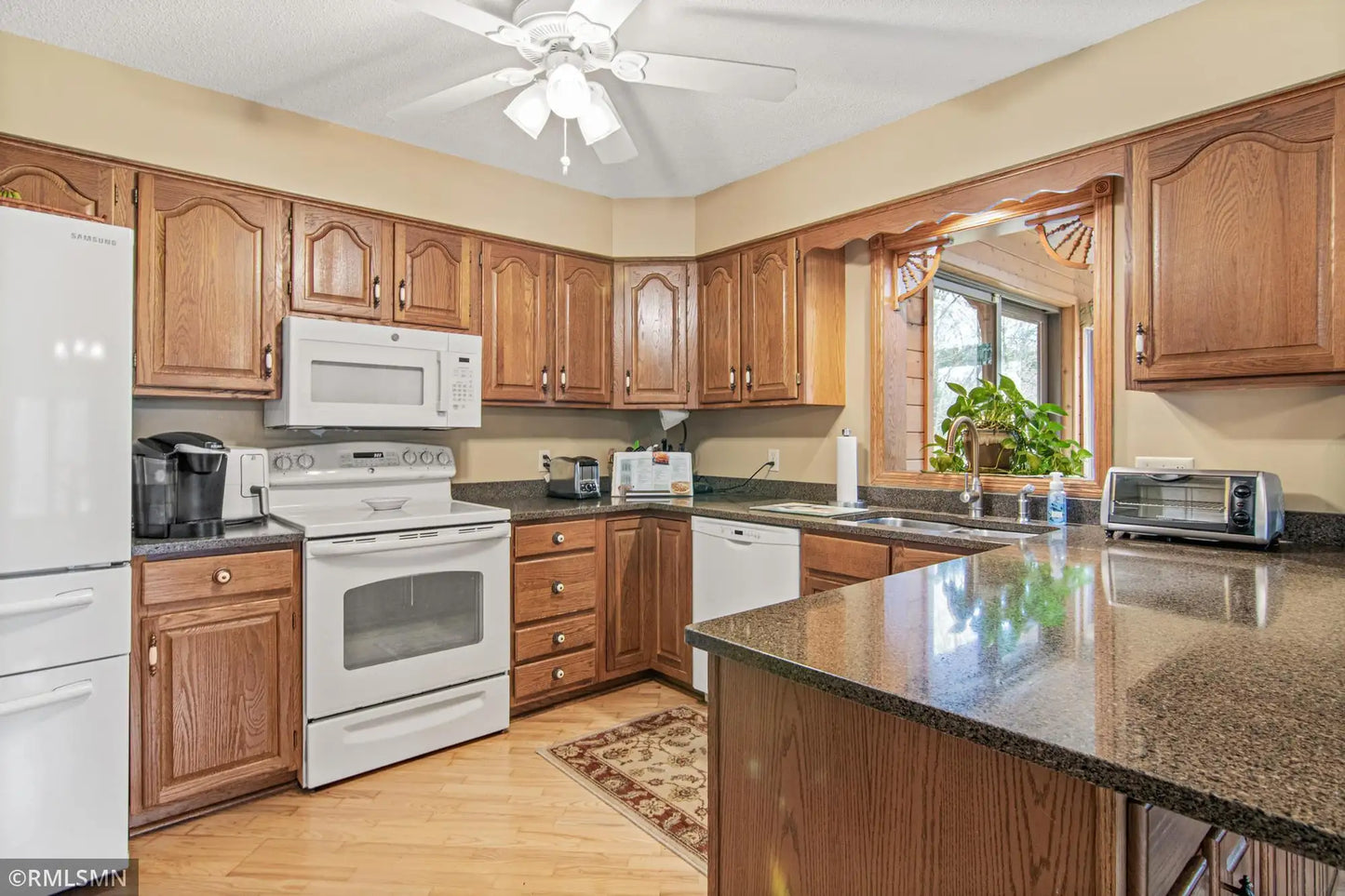 1615 Oakgreen Avenue, West Lakeland Twp, MN 55082