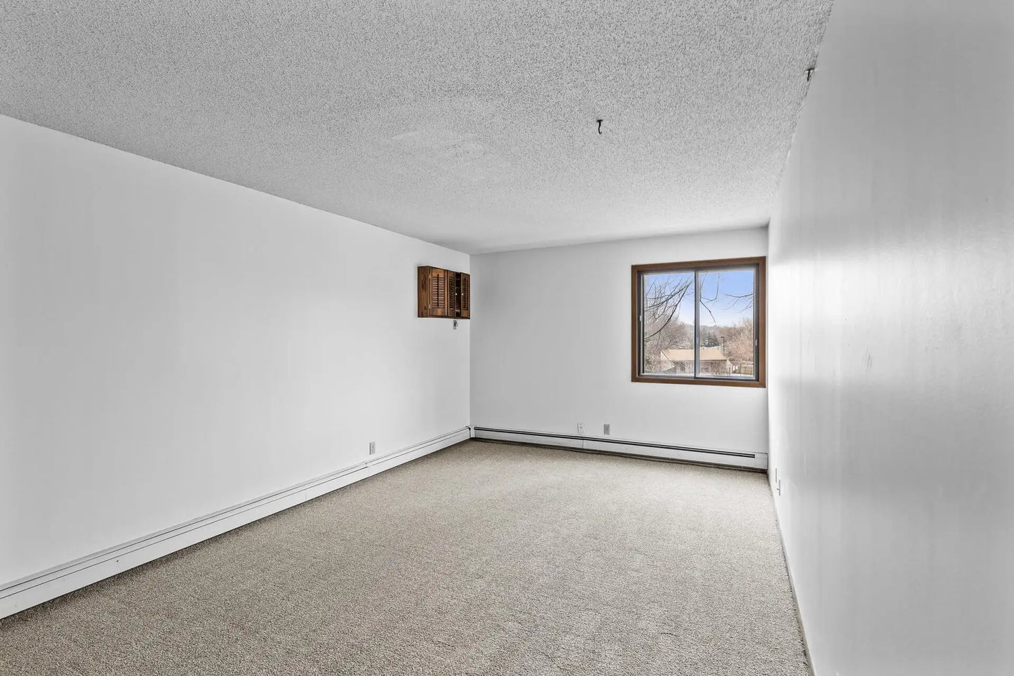 5697 Green Circle Drive, Minnetonka, MN 55343
