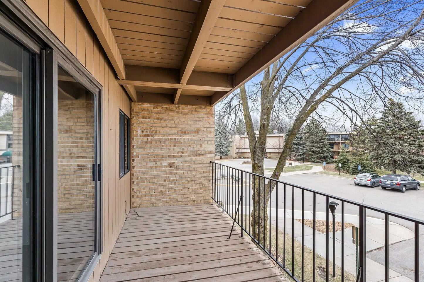 5697 Green Circle Drive, Minnetonka, MN 55343