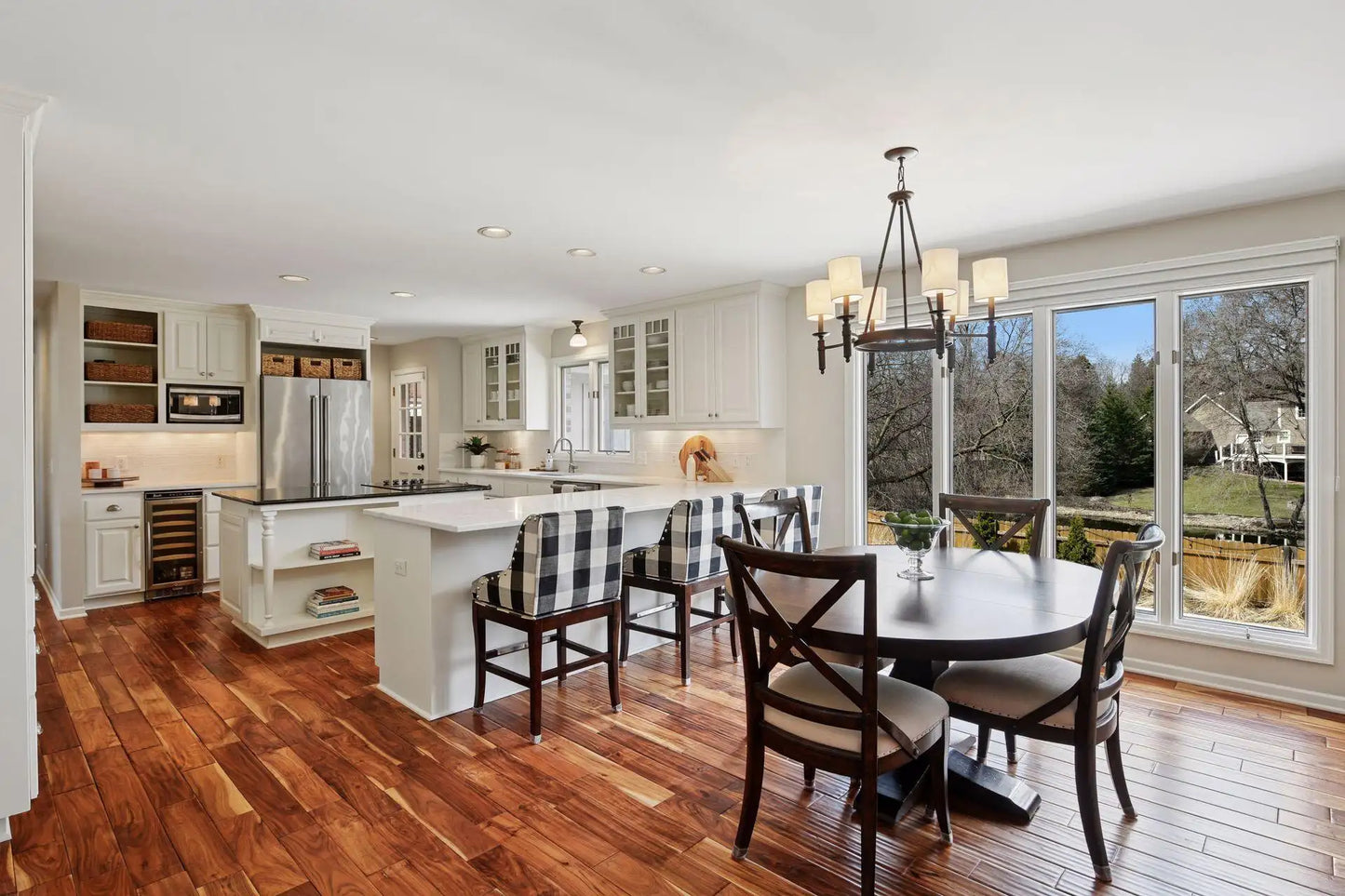 815 Alvarado Lane, Plymouth, MN 55447