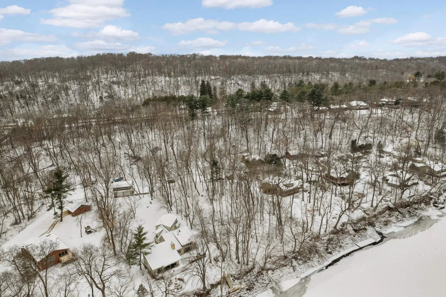 10 Butternut Trail, Marine On Saint Croix, MN 55047