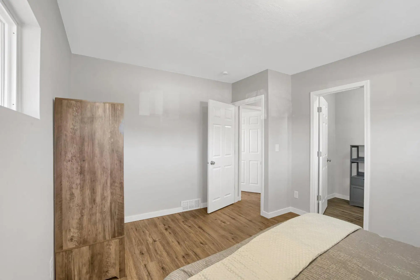 9234 22nd Street, Saint Louis Park, MN 55426