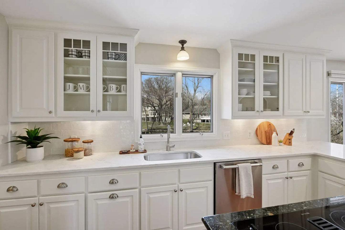 815 Alvarado Lane, Plymouth, MN 55447