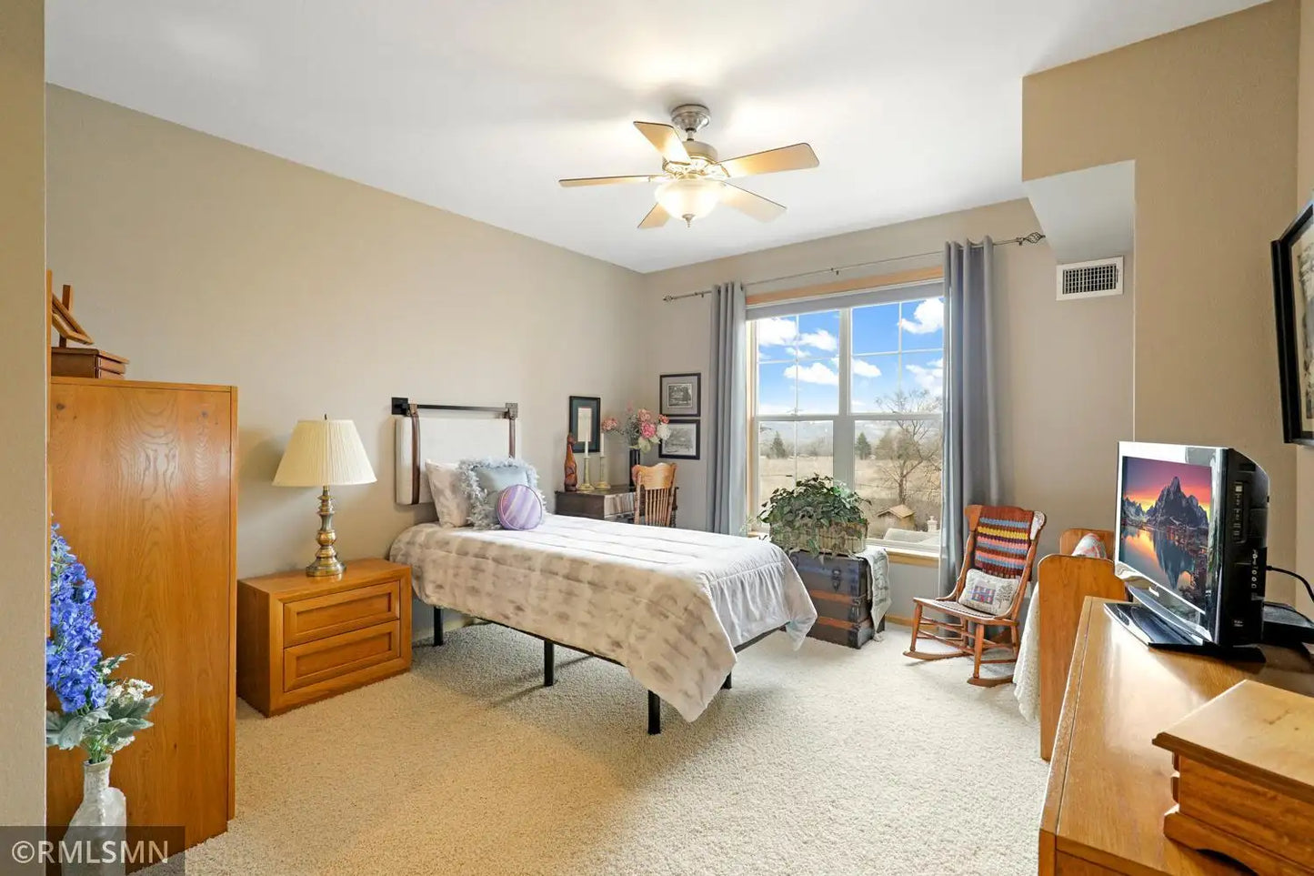 1800 Graham Avenue, Saint Paul, MN 55116