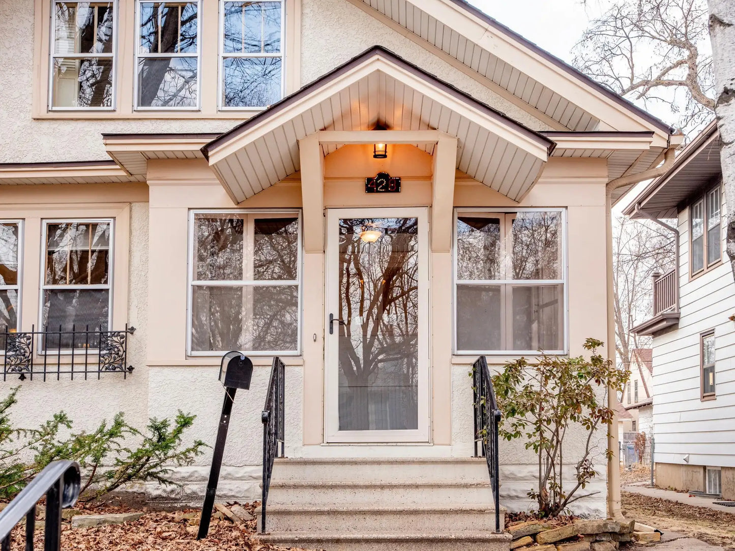 428 Sheridan Avenue, Minneapolis, MN 55405