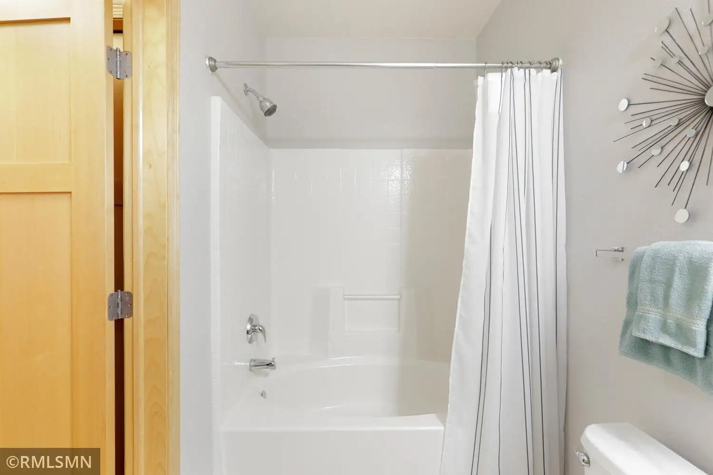 1800 Graham Avenue, Saint Paul, MN 55116