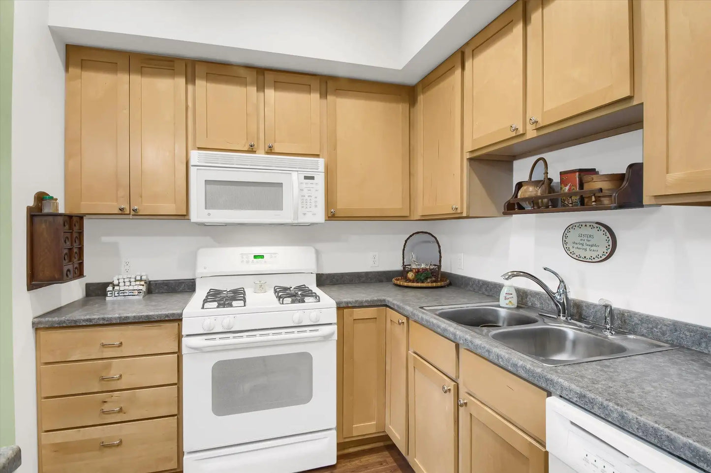 2900 11th Avenue, Minneapolis, MN 55407