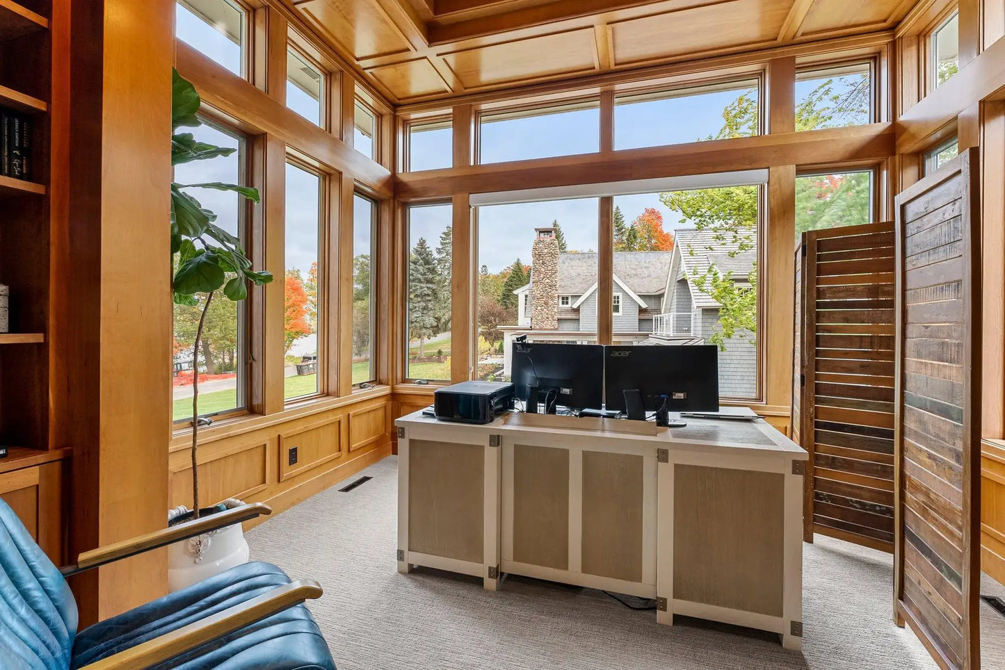 2625 Woodbridge Road, Minnetonka Beach, MN 55391