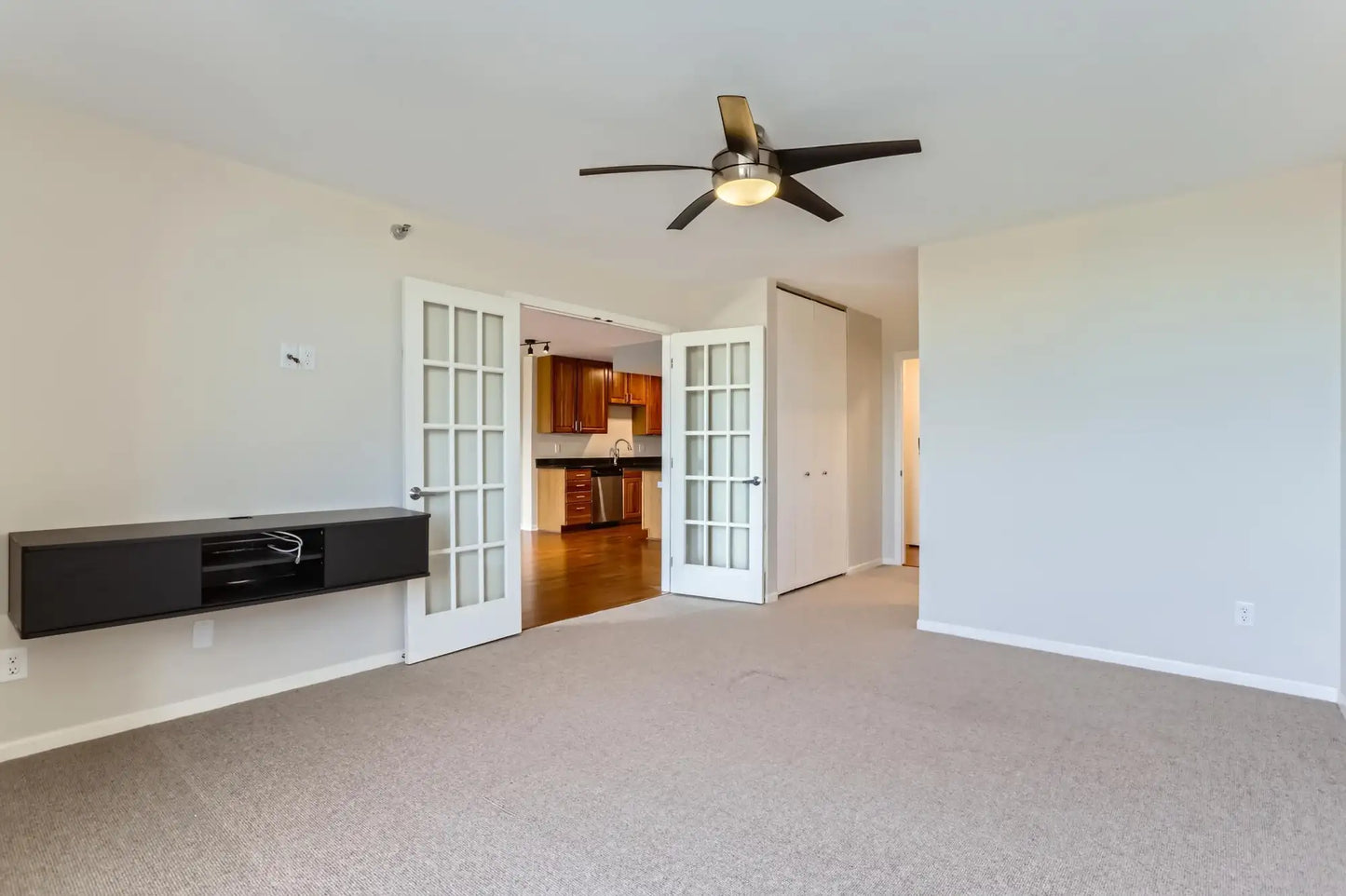 401 1st Street, Minneapolis, MN 55401