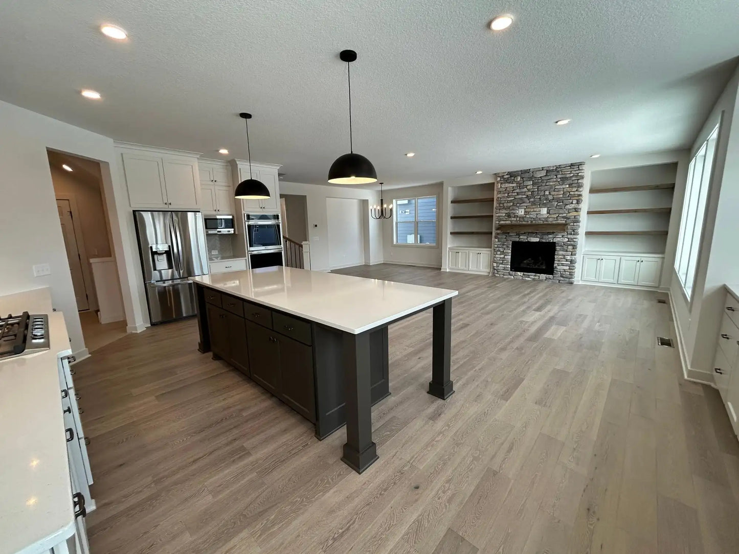 4359 Arbor Drive, Woodbury, MN 55129