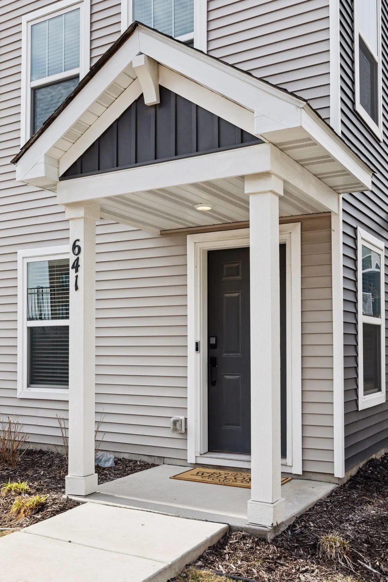 641 Village Drive, New Brighton, MN 55112