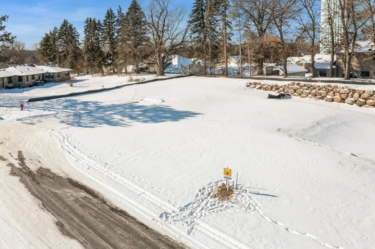 XXX Lakeview Court, Little Canada, MN 55113