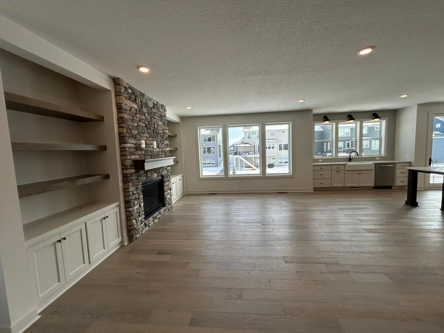 4359 Arbor Drive, Woodbury, MN 55129