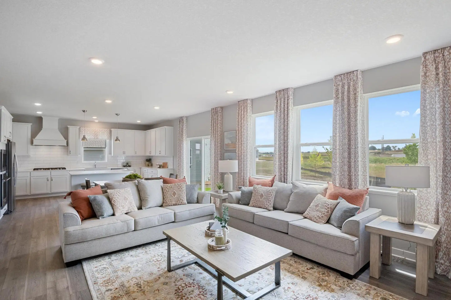 2428 Marsh View Court, Shakopee, MN 55379