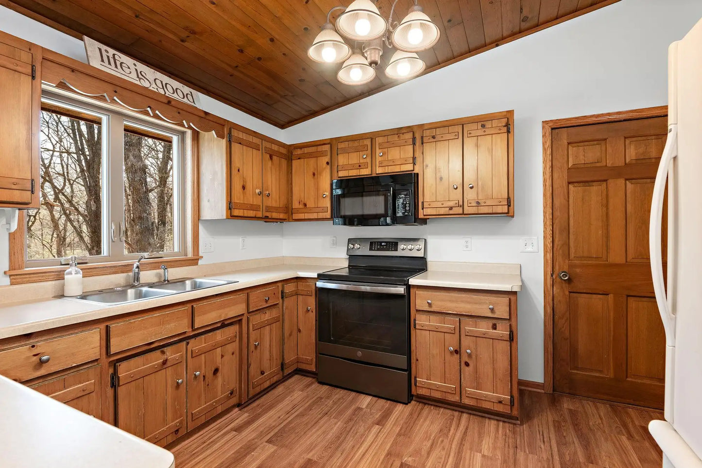 16881 169th Avenue, Big Lake, MN 55309