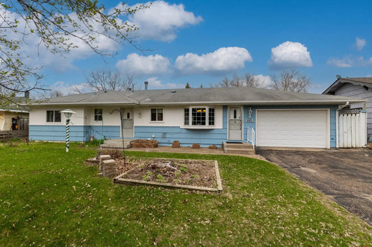 8851 Hallmark Avenue, Cottage Grove, MN 55016
