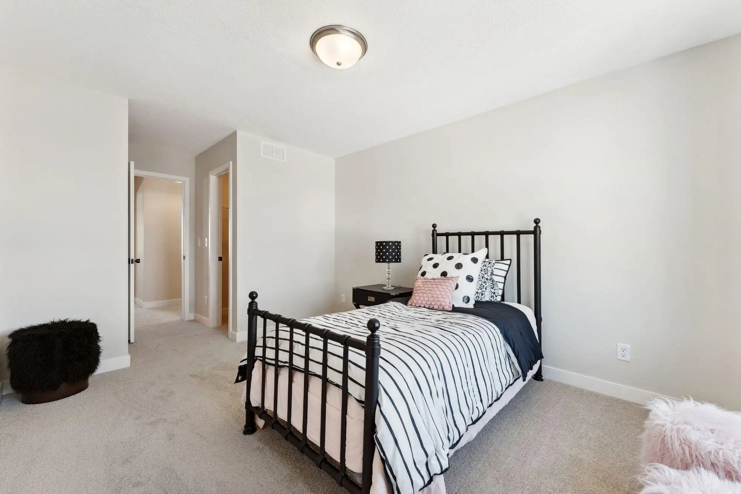 1235 Ardara Ridge, Rosemount, MN 55068
