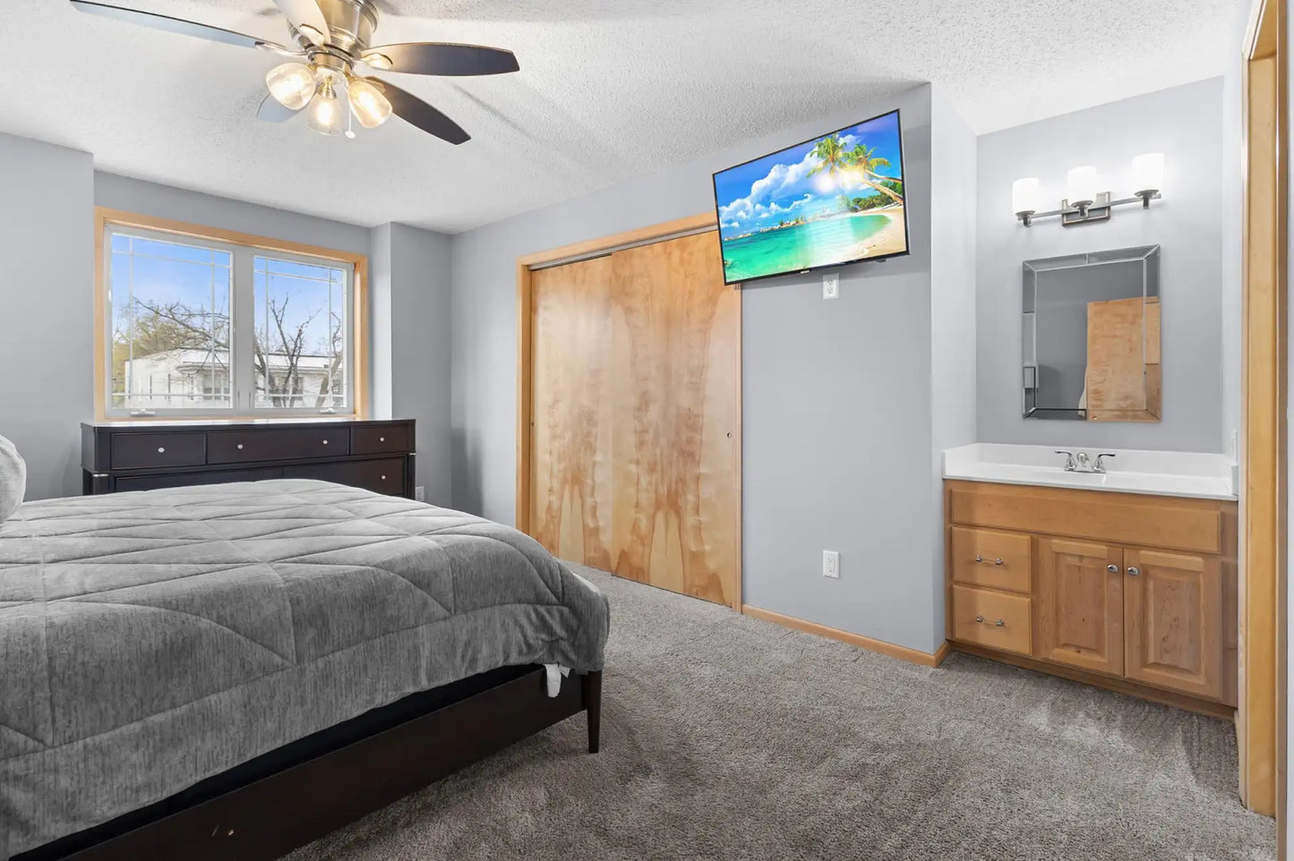 249 1st Avenue, South Saint Paul, MN 55075