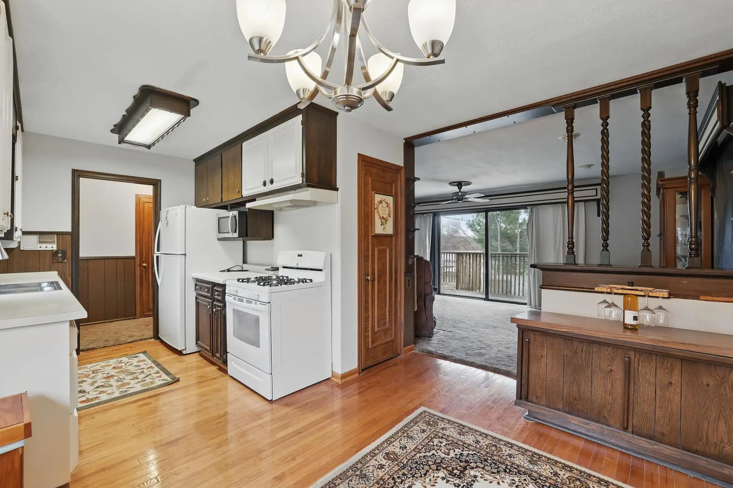 8851 Hallmark Avenue, Cottage Grove, MN 55016