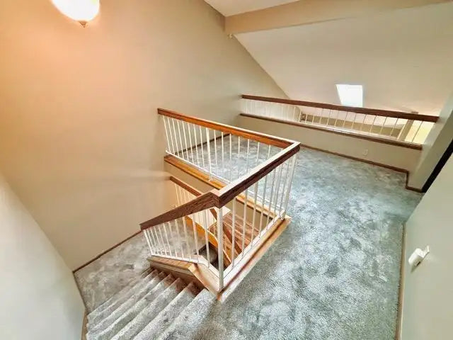 1960 Shenandoah Court, Plymouth, MN 55447