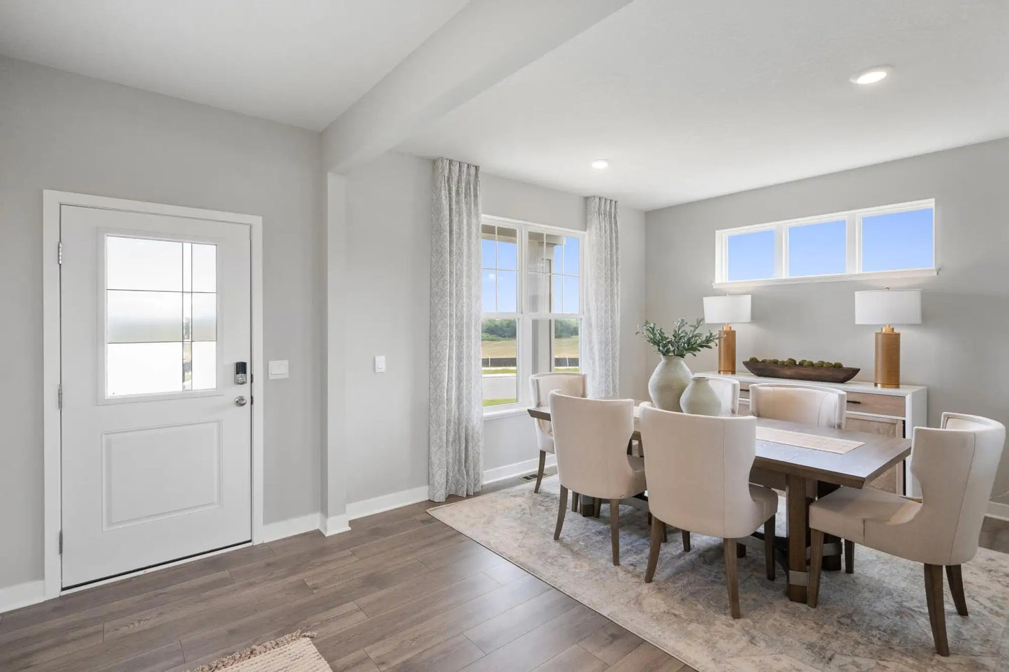 2428 Marsh View Court, Shakopee, MN 55379
