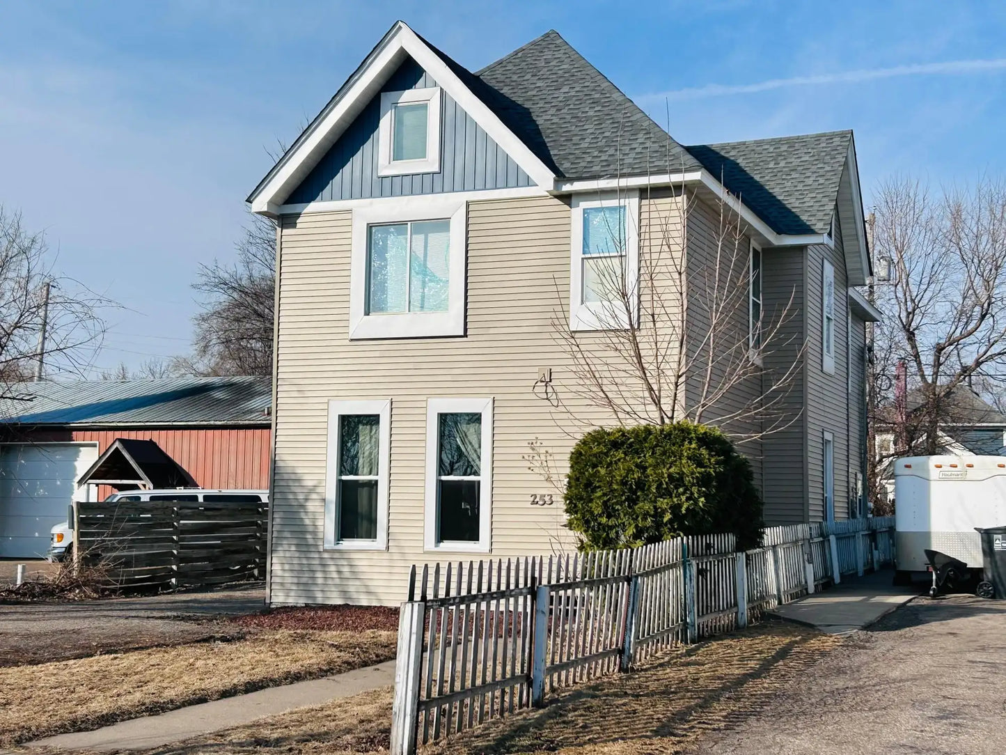 253 Richmond Street, Saint Paul, MN 55102
