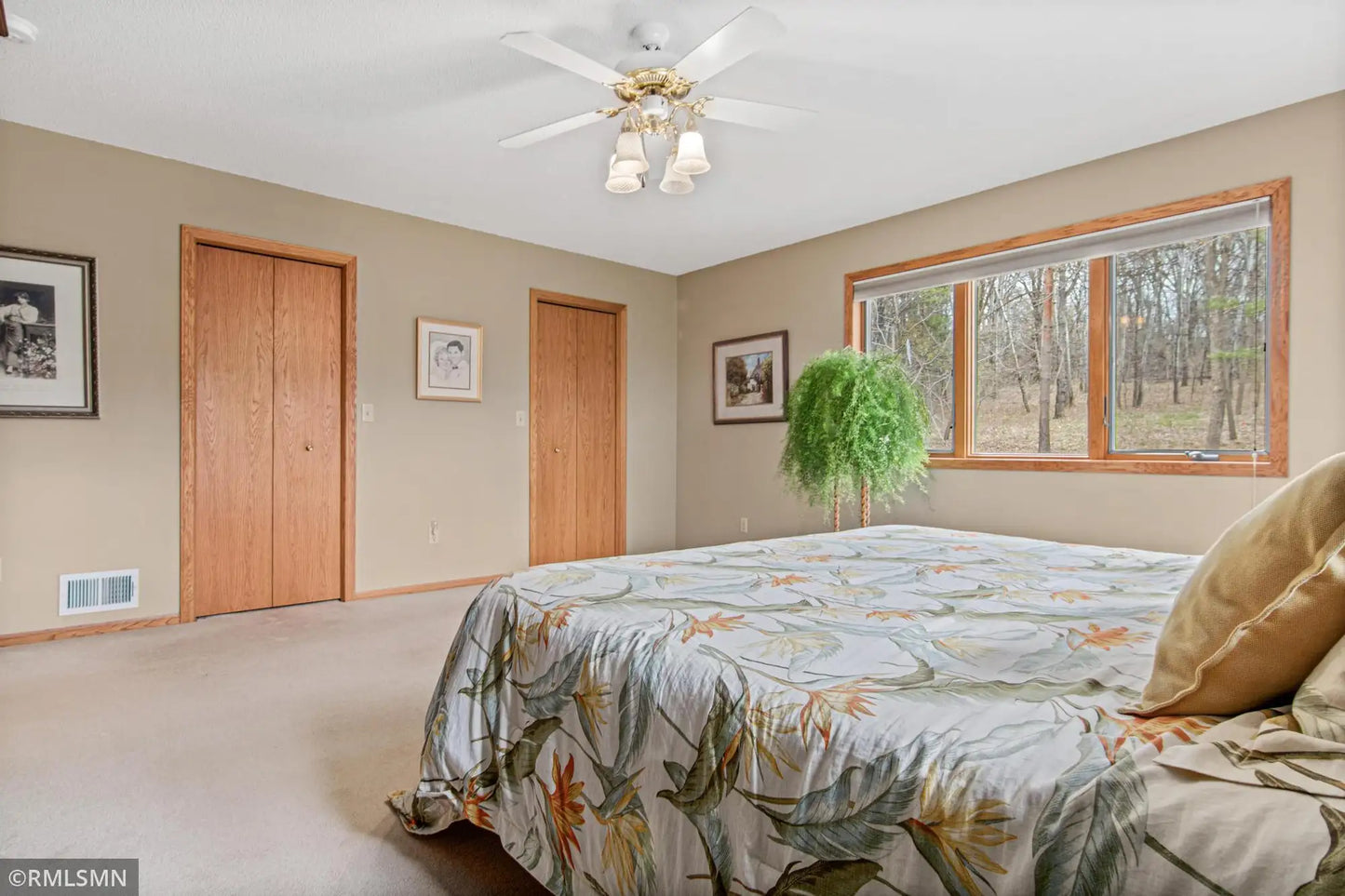 1615 Oakgreen Avenue, West Lakeland Twp, MN 55082