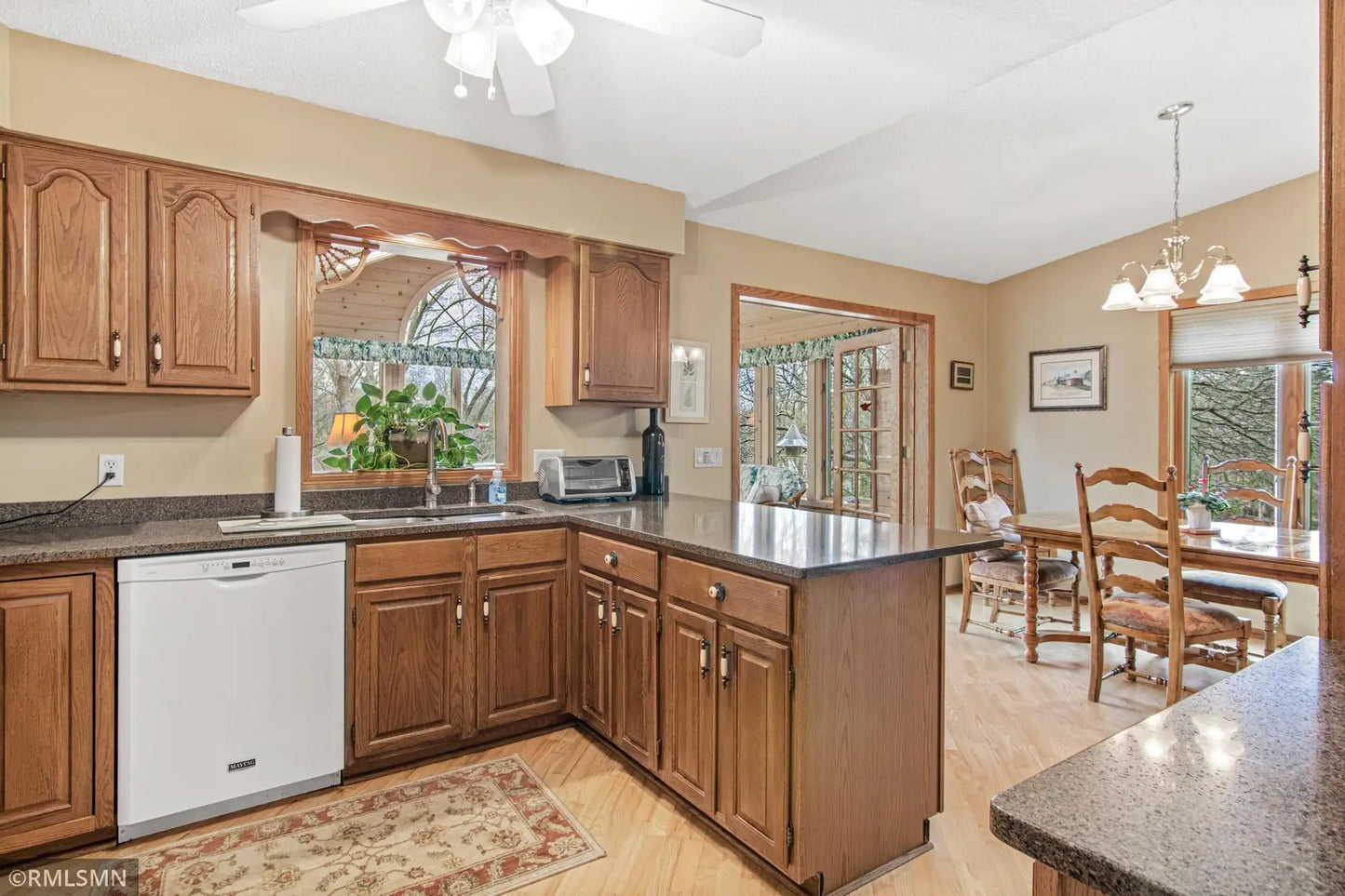 1615 Oakgreen Avenue, West Lakeland Twp, MN 55082