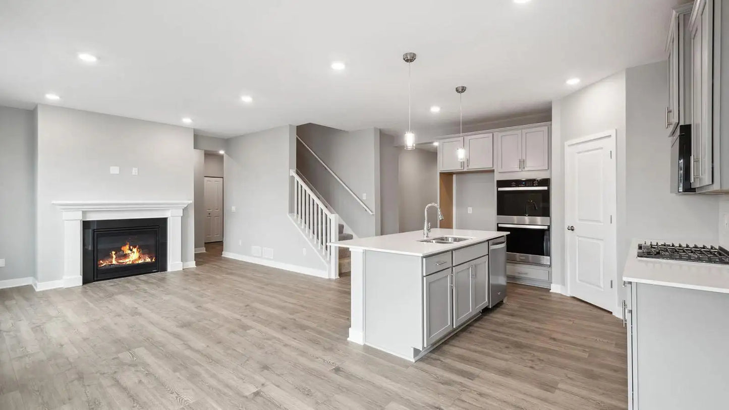 4603 172nd Street, Lakeville, MN 55044