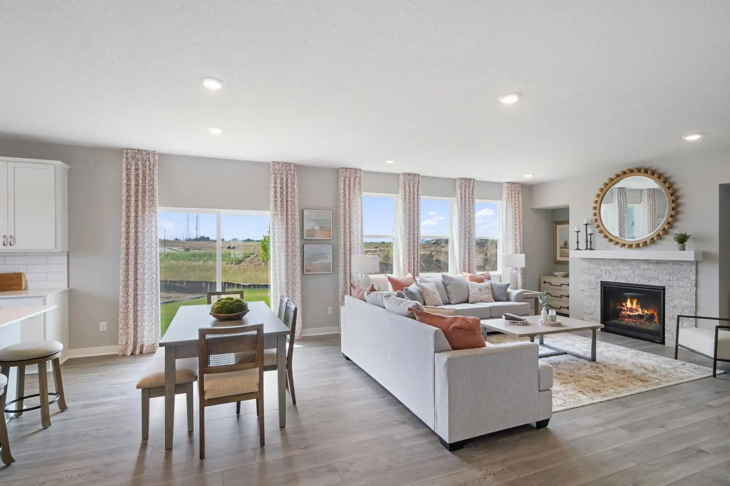 2428 Marsh View Court, Shakopee, MN 55379